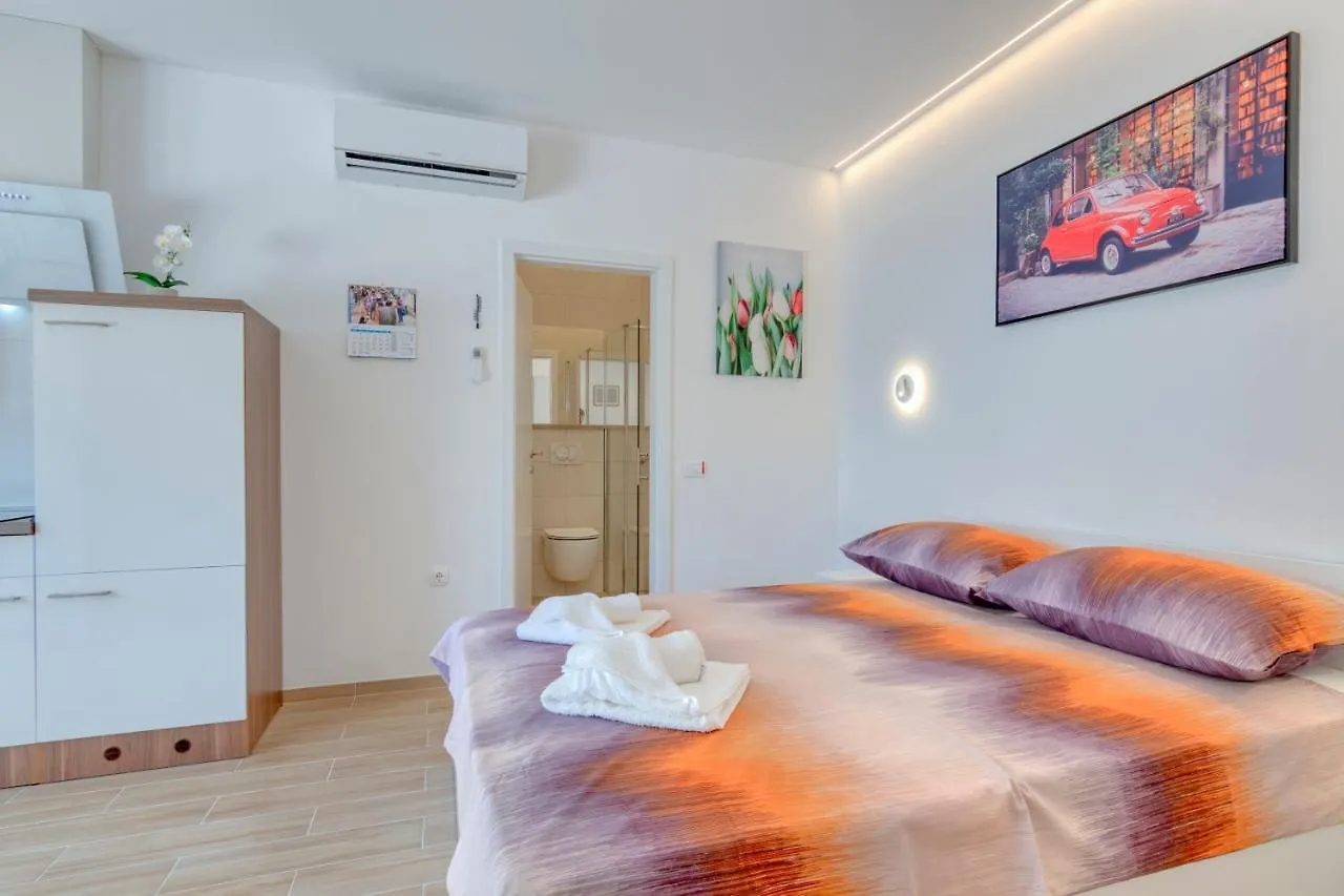 Apartment Light In Pula Croatia