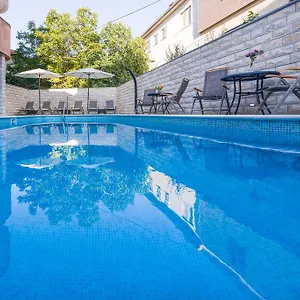 https://apartments-zuvela-split.splithotels.org