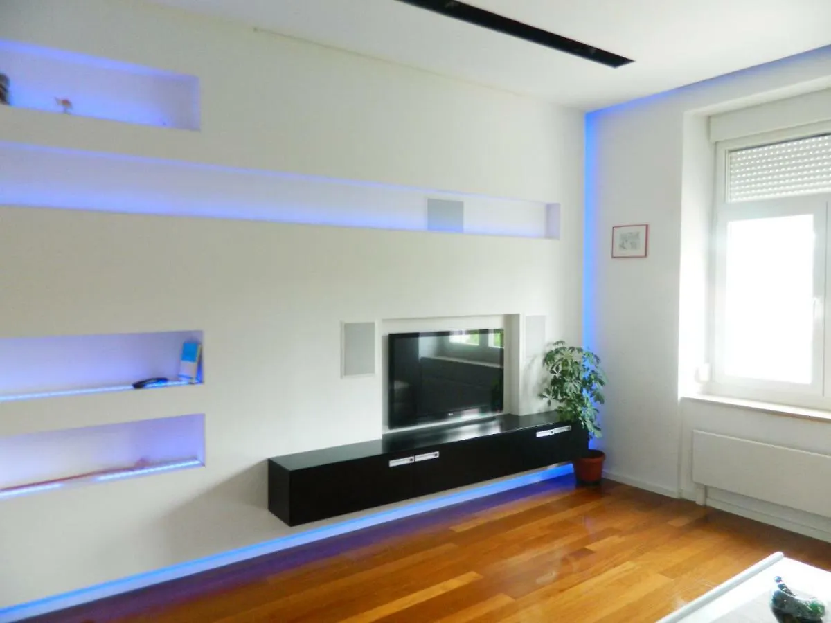 Apartment Light In Pula